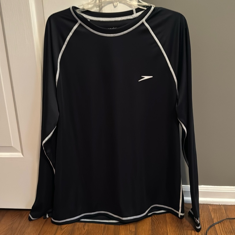Long sleeve Speedo swim shirt
